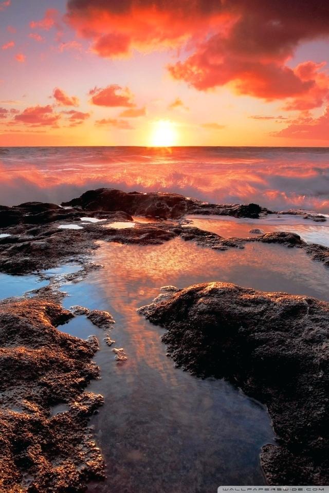 Ocean Sunset Wallpaper Mobile Desktop - Ocean Wave Breaking On Rocks , HD Wallpaper & Backgrounds