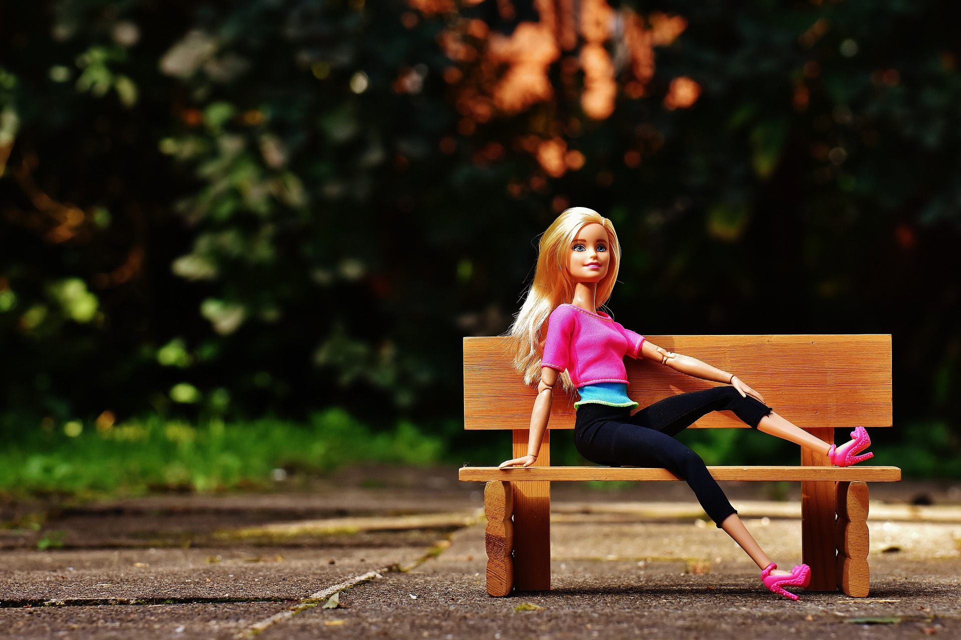 Awesome Barbie Doll Hd Wallpaper 1920x1280p - Barbie Girl In Nature , HD Wallpaper & Backgrounds