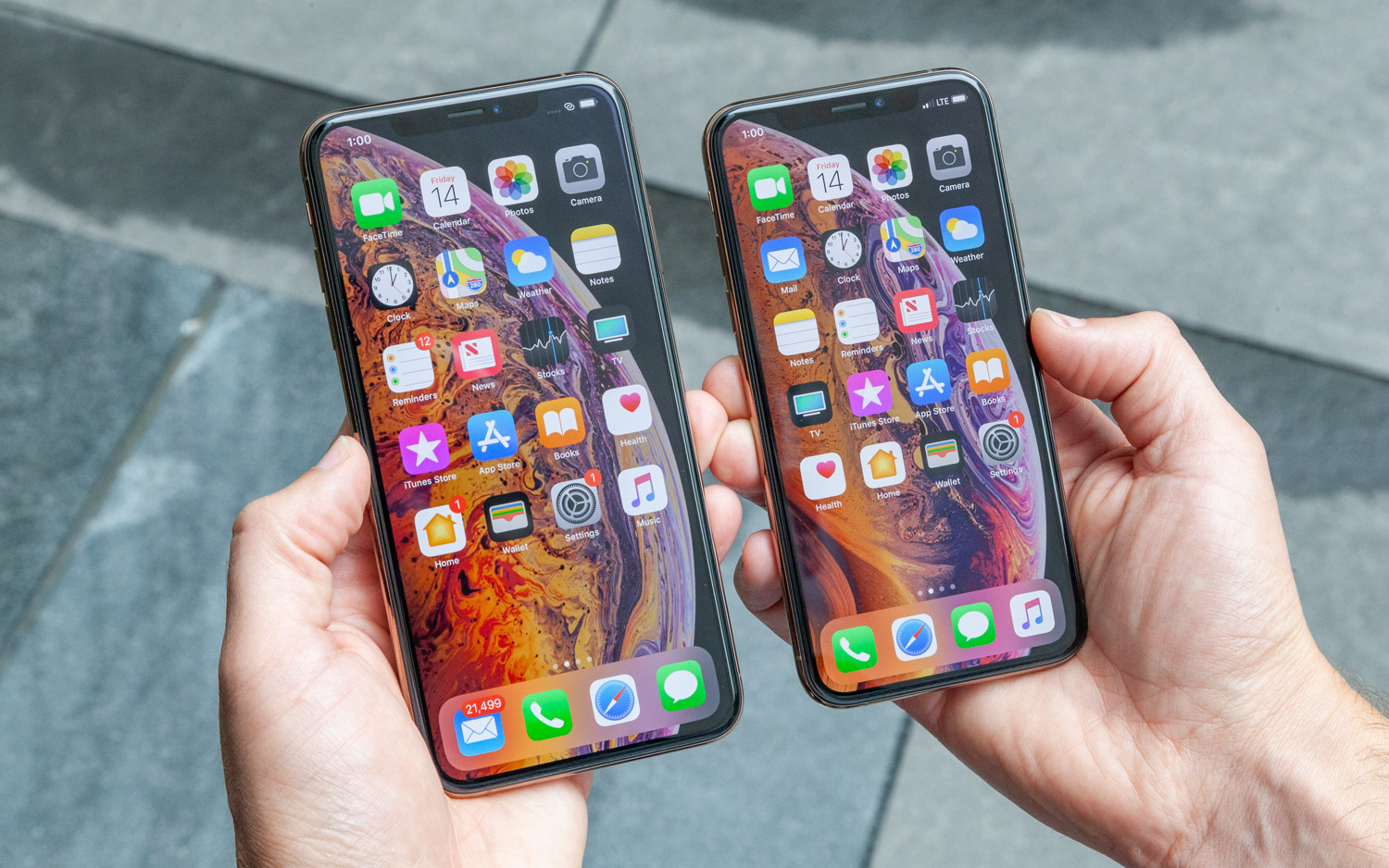 How To Use The Iphone Xs, Iphone Xs Max And Iphone - Iphone Xs Vs Xs Max , HD Wallpaper & Backgrounds