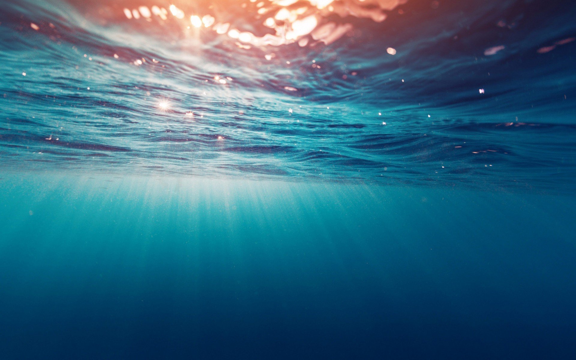 Underwater Water Sun Rays Wallpaper And Background - Underwater Background , HD Wallpaper & Backgrounds