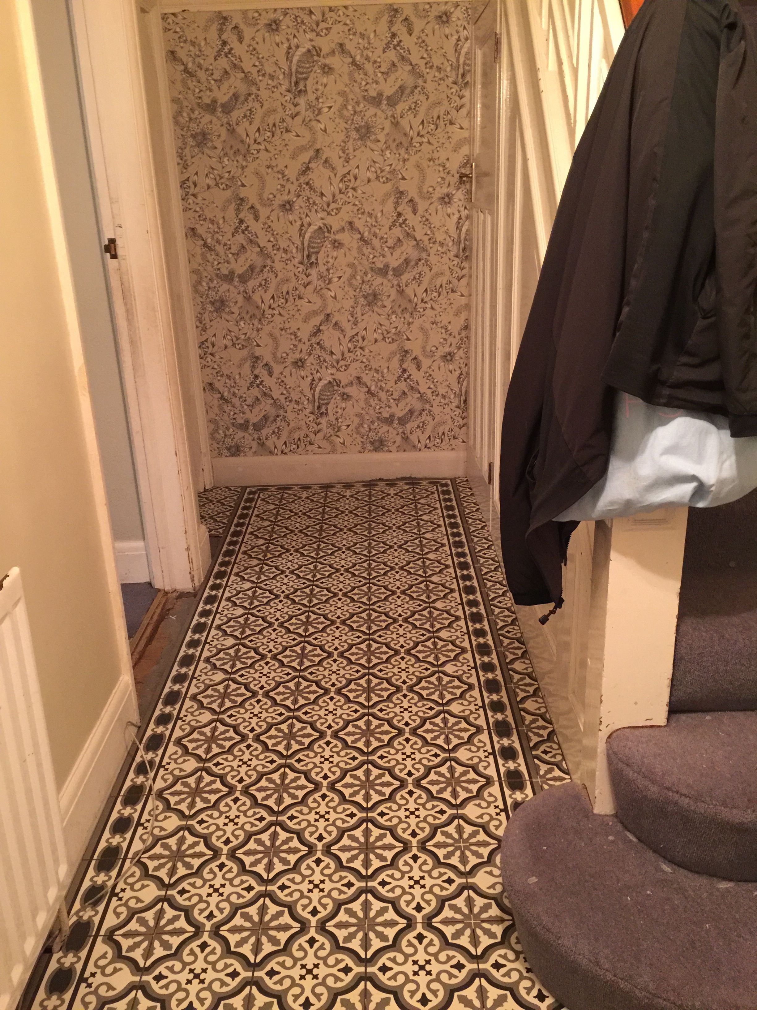 Hallway Tiles, Victorian Style, Osborne And Little - Floor , HD Wallpaper & Backgrounds