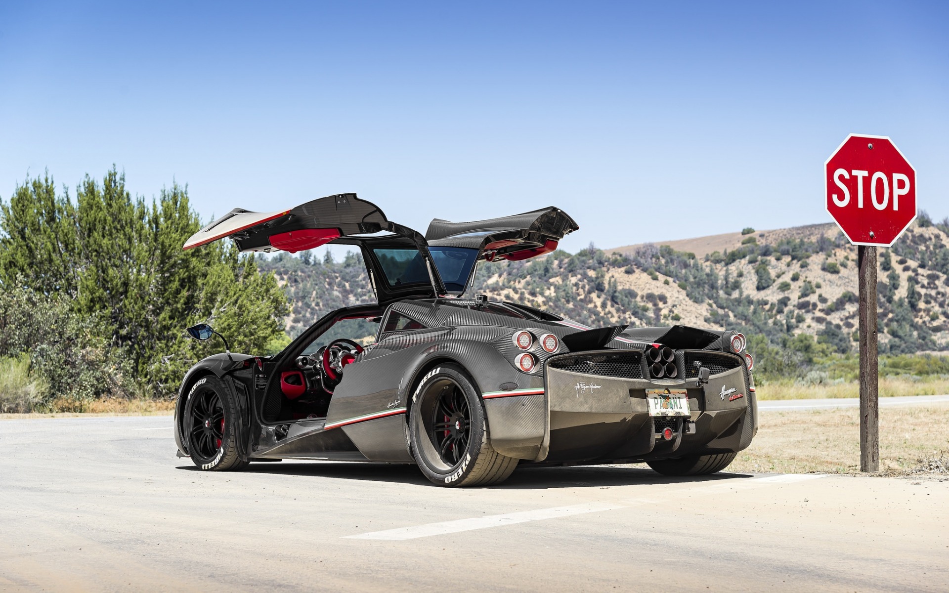 Pagani Huayra, Hypercar, Carbon-fiber Body, Supercar, - Pagani Tuning , HD Wallpaper & Backgrounds