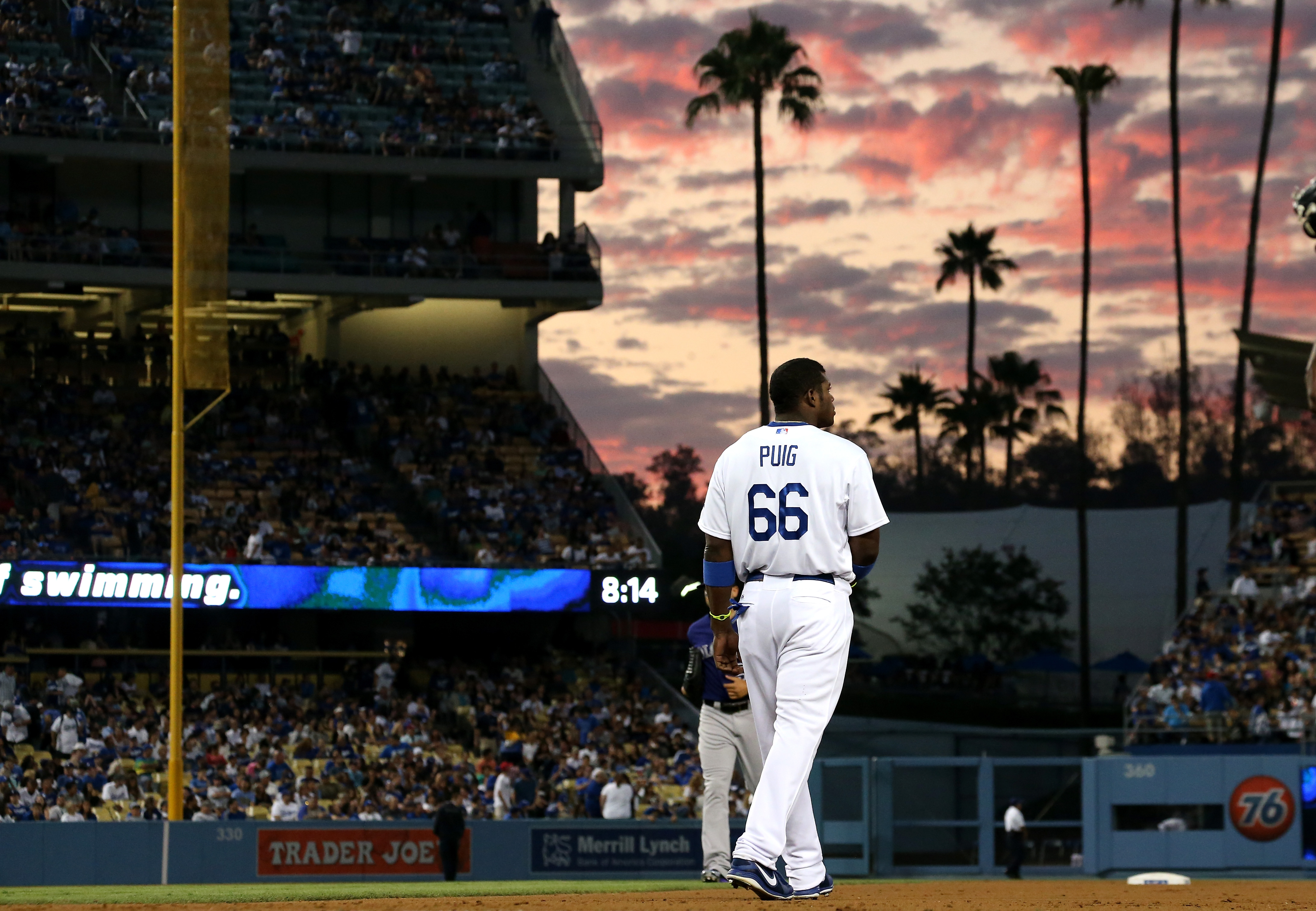 Article Alleges Dodgers Star Yasiel Puig Dealt With - Yasiel Puig , HD Wallpaper & Backgrounds