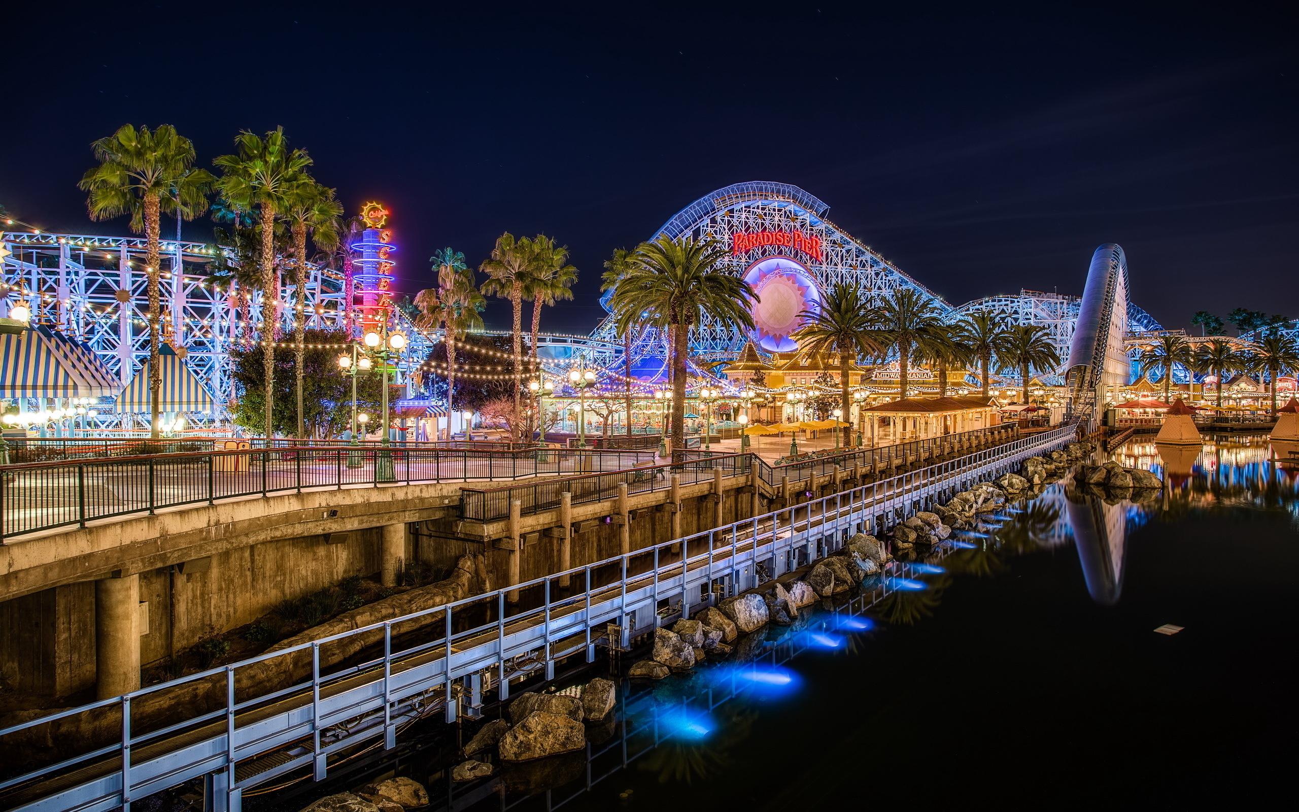 Theme Park Wallpaper - Anaheim California , HD Wallpaper & Backgrounds