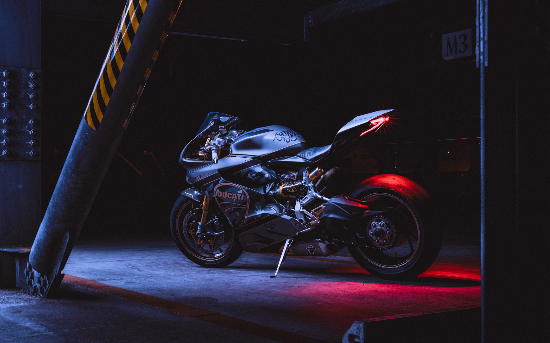 Ducati 1199 Panigale S, Side View, 2018 Bikes, Parking, - Ducati 1199 Panigale S , HD Wallpaper & Backgrounds