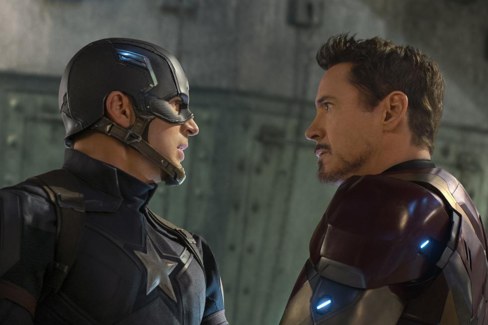 The First Avenge Marvel Wallpaper - Steve Rogers And Tony , HD Wallpaper & Backgrounds