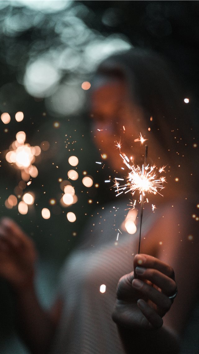 Out Of Focus Iphone Se Wallpaper - Iphone 8 Wallpapers New Years , HD Wallpaper & Backgrounds