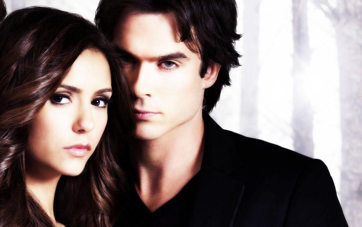 Vampire Diaries Wallpaper Damon - Vampire Diaries Wallpaper Damon And Elena , HD Wallpaper & Backgrounds