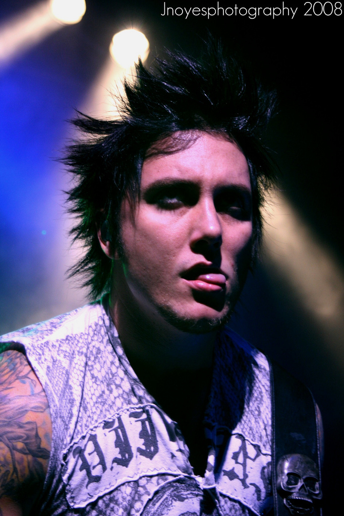Synyster Gates Images Syn Hd Wallpaper And Background Synyster