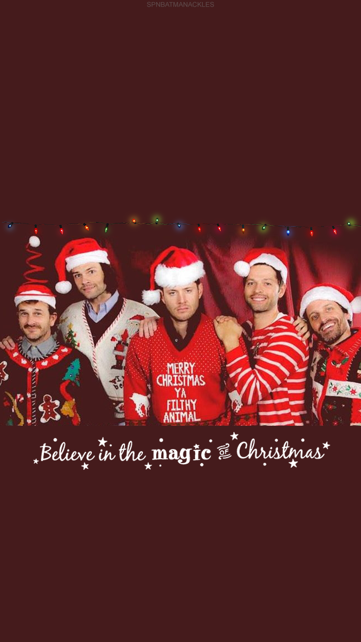 Supernatural - Wallpaper/lockscreen Christmas - Jensen Jared Misha Christmas , HD Wallpaper & Backgrounds