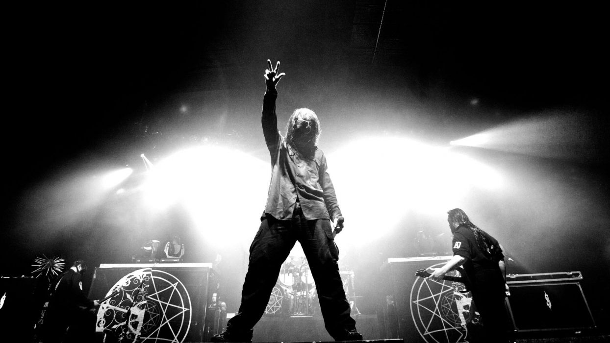 Singer Wallpaper - Corey Taylor Live 2004 , HD Wallpaper & Backgrounds