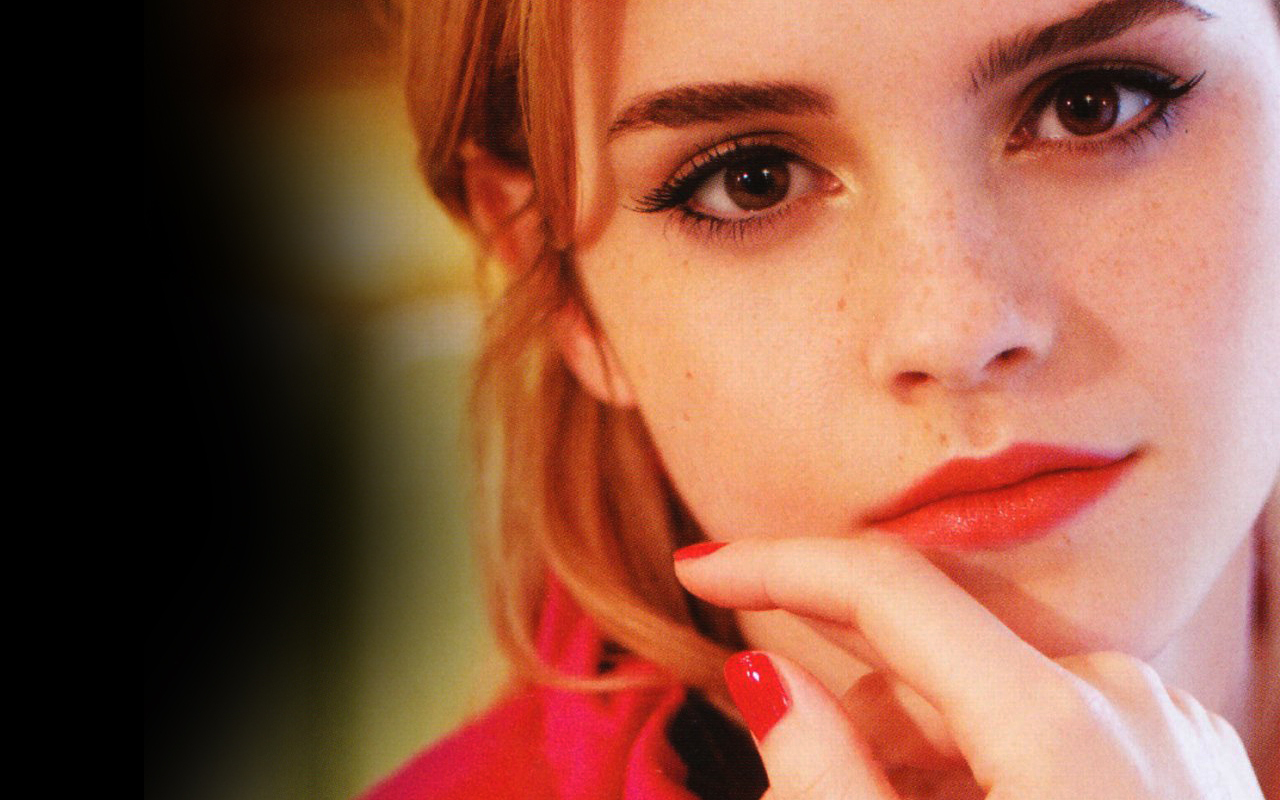 Amild Gallery - Emma Watson In Style , HD Wallpaper & Backgrounds