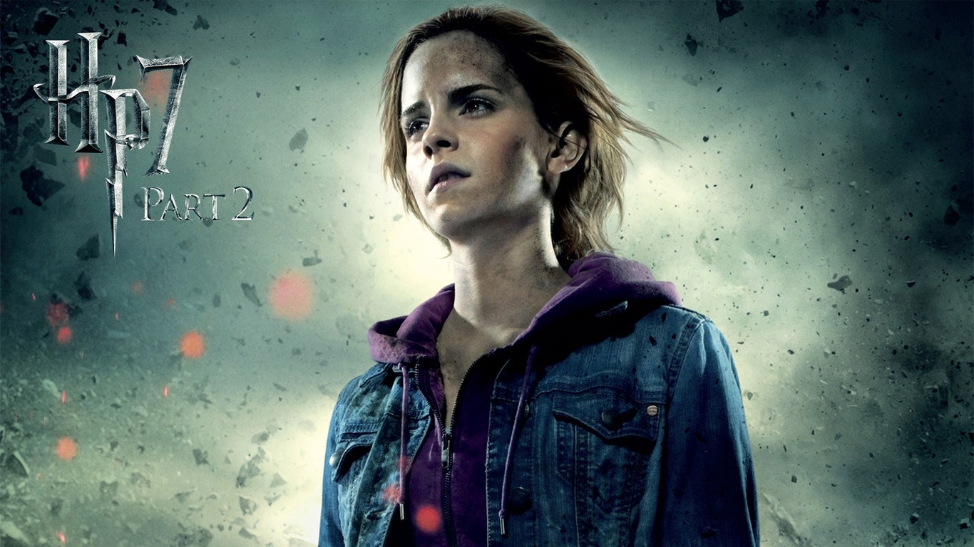 Emma Watson Harry Potter 7 Wallpaper - Harry Potter And The Deathly Hallows: Part Ii (2011) , HD Wallpaper & Backgrounds