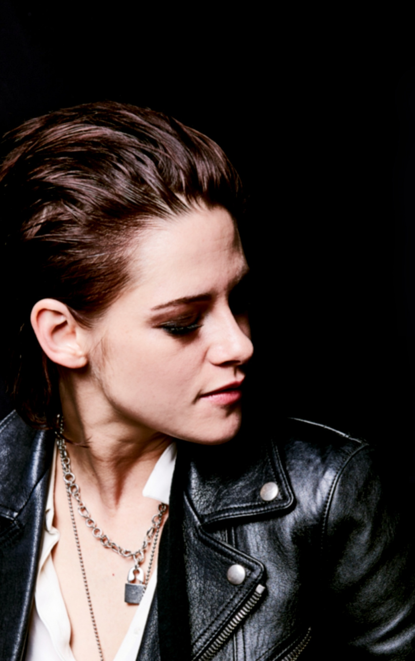 Downaload Kristen Stewart Short Hair Actress Beautiful