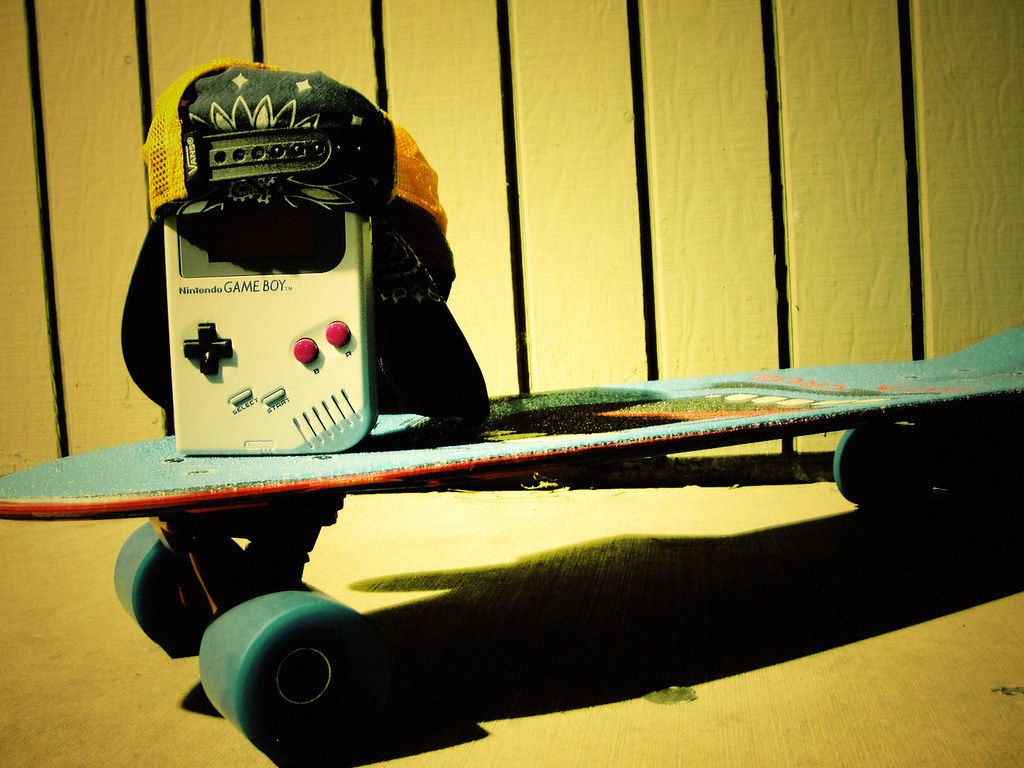 Retro Rad Dude Gameboy - Skateboard Wheel , HD Wallpaper & Backgrounds