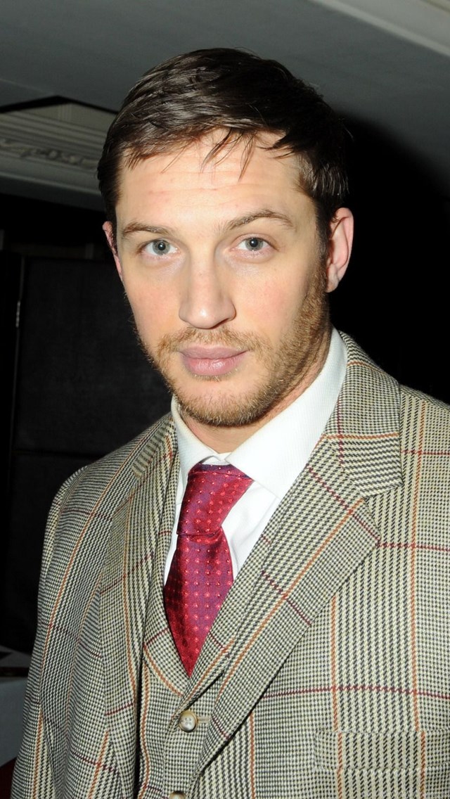 Download Iphone 5, Iphone 5s, Iphone 5c, Ipod Touch - Tom Hardy , HD Wallpaper & Backgrounds