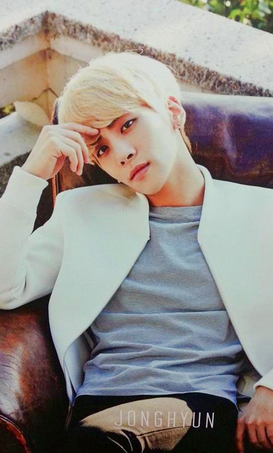 Jonghyun Wallpaper - Shinee Season's Greetings 2015 , HD Wallpaper & Backgrounds