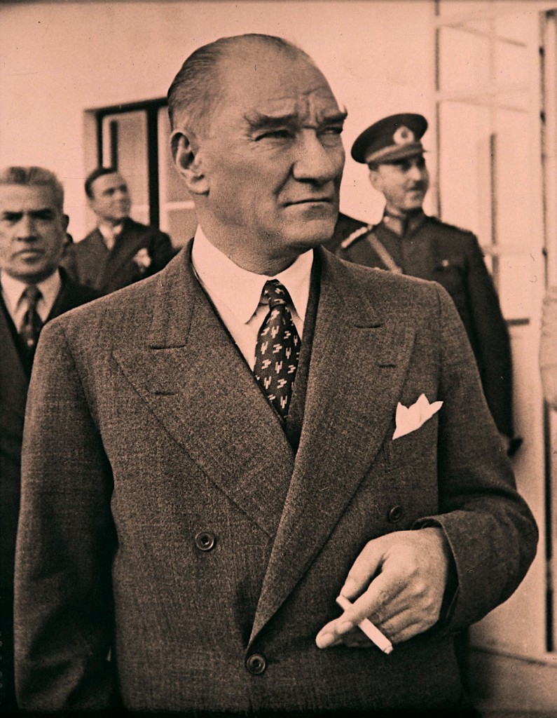 Kemal Atatürk Wallpaper - Yüksek Kalitede Atatürk Fotoğrafları , HD Wallpaper & Backgrounds
