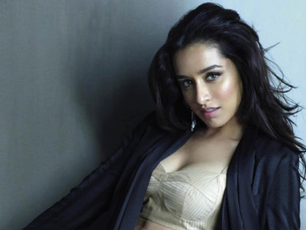 Shraddha Kapoor - Shraddha Kapoor Hot Sexy , HD Wallpaper & Backgrounds