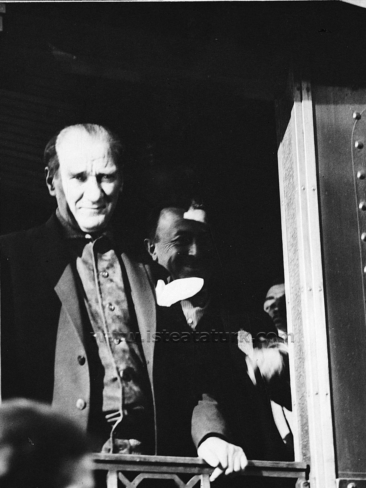 Mustafa - Mustafa Kemal Ataturk Duvar Kagidi , HD Wallpaper & Backgrounds