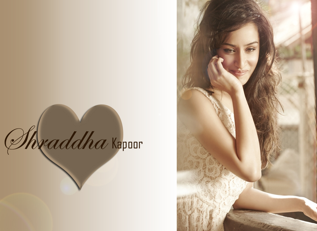 Download Shraddha Kapoor Hd Pictures Wallpaper Hd Free - Shraddha Kapoor Cute Pic Download , HD Wallpaper & Backgrounds