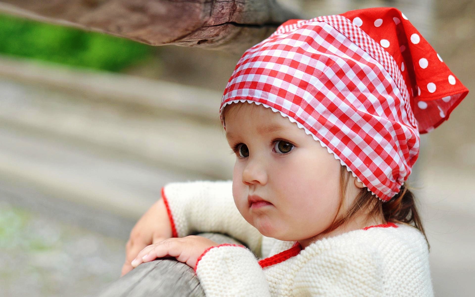 Small Baby Wallpapers - So Cute Baby Pic Hd , HD Wallpaper & Backgrounds