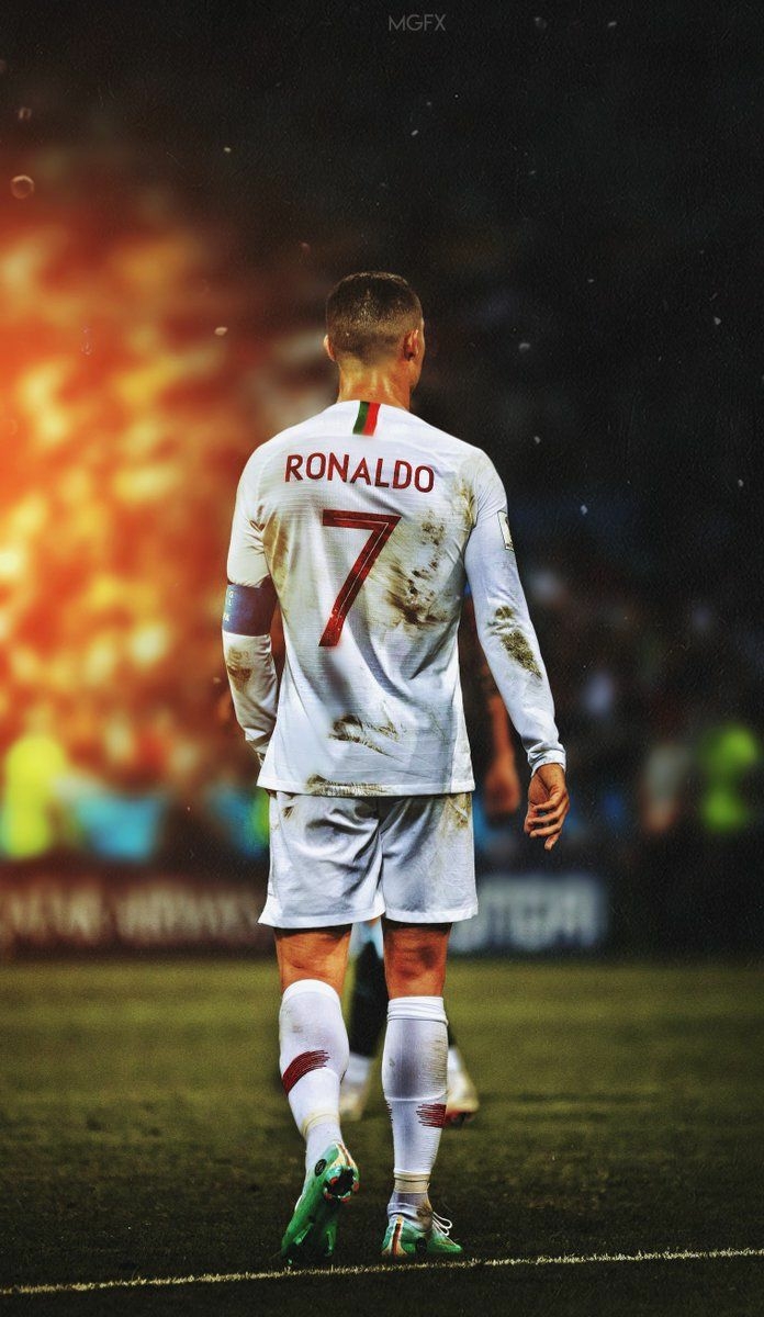 Cristiano Ronaldo Wallpaper 2018 Iphone - Ronaldo Hd Wallpaper 2019 , HD Wallpaper & Backgrounds