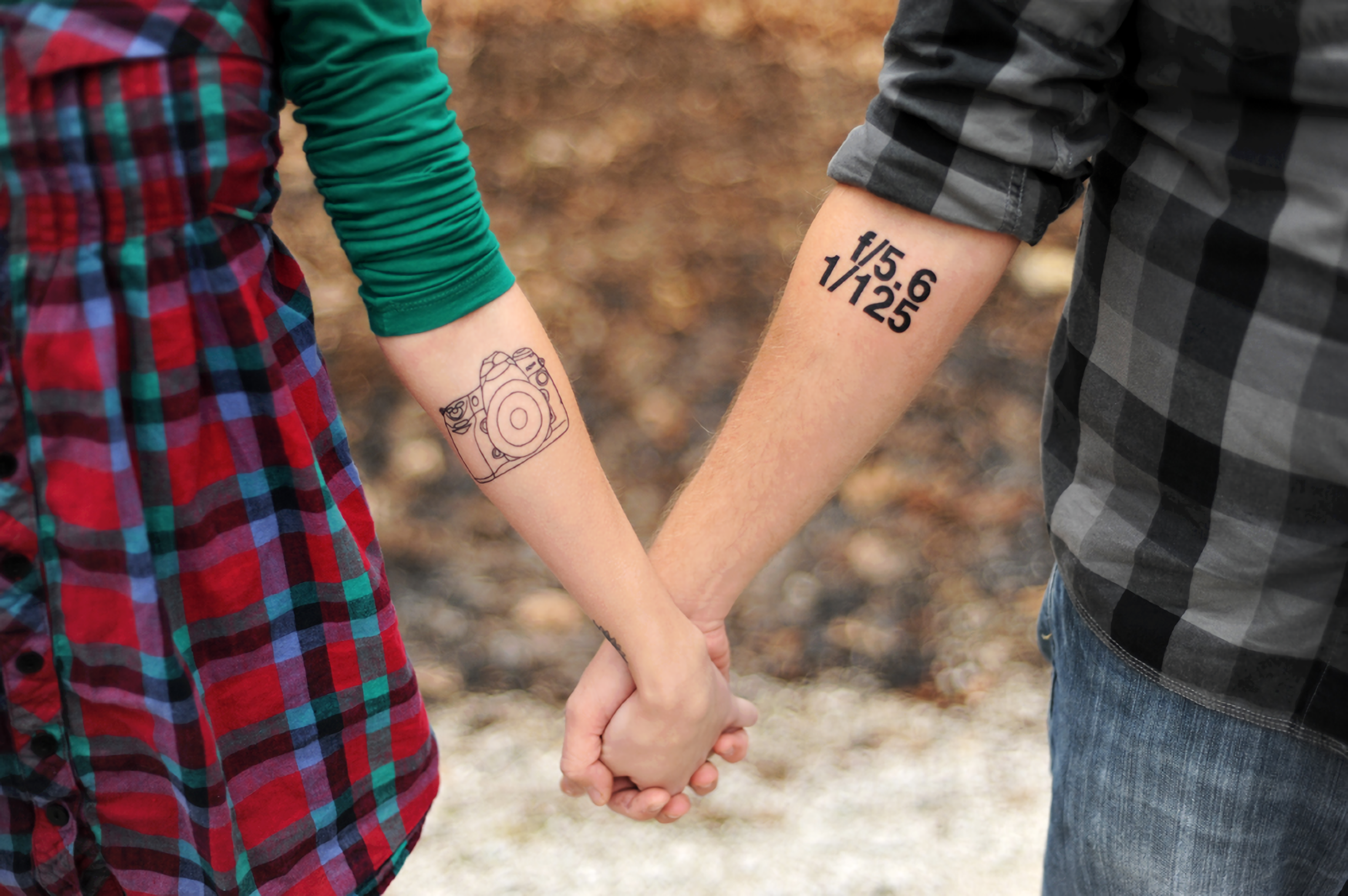 Hands Tattoos Couple Love Tattoo - Matching Tattoo Ideas For Couples , HD Wallpaper & Backgrounds