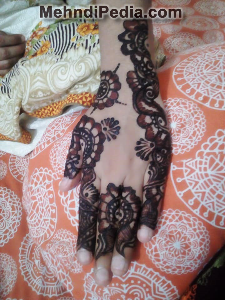 Beautiful Simple And Easy Left Hand Mehndi Designs - Beautiful Simple Mehndi Design 2019 , HD Wallpaper & Backgrounds