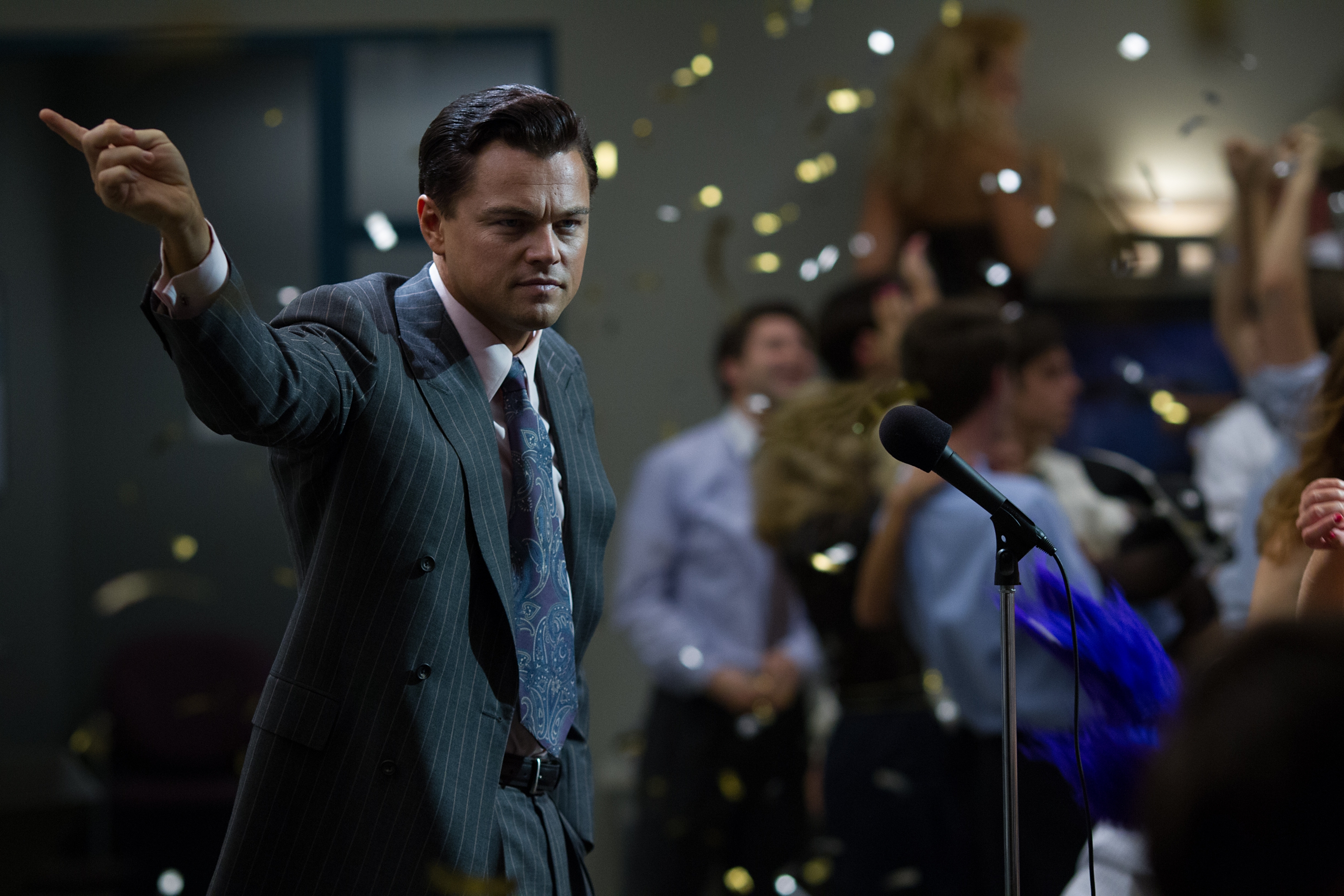 The Wolf Of Wall Street Wallpaper - Lobo De Wall Street Wallpaper Hd , HD Wallpaper & Backgrounds