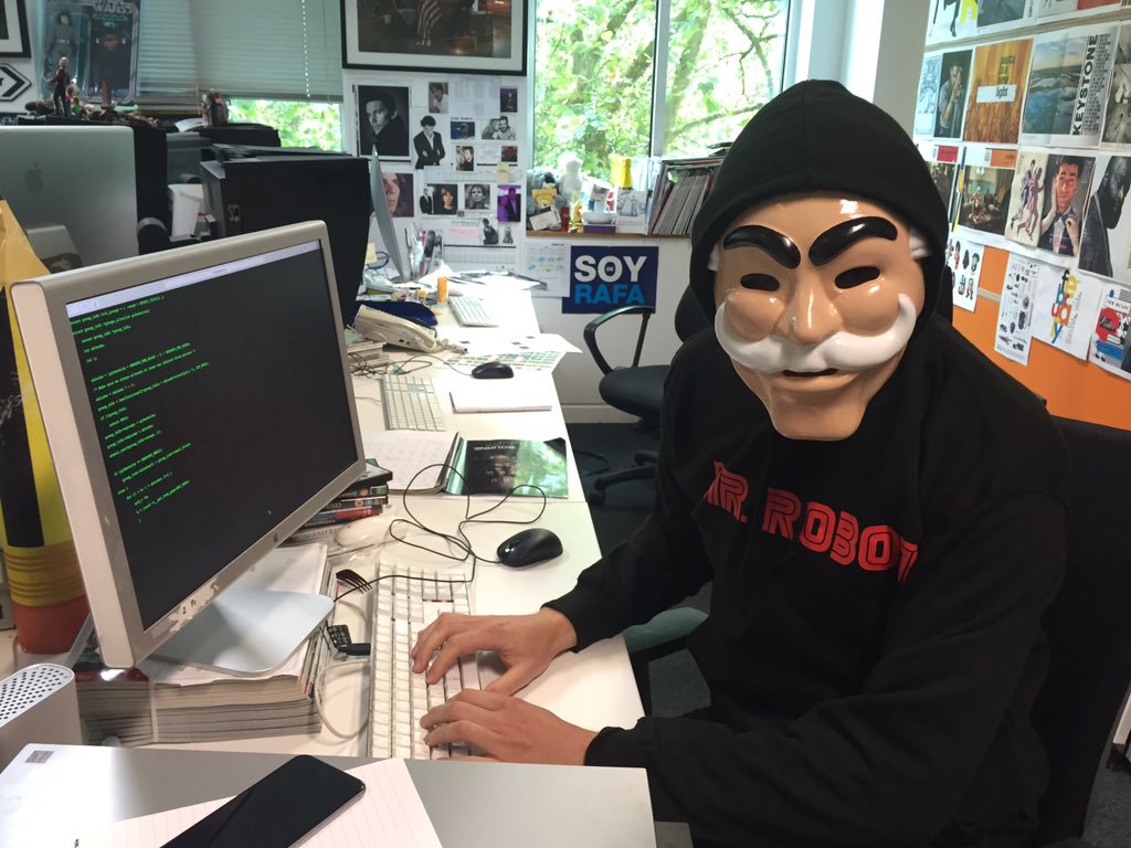 A Member Of Fsociety Has Infiltrated The Office Mrrobot - Office , HD Wallpaper & Backgrounds
