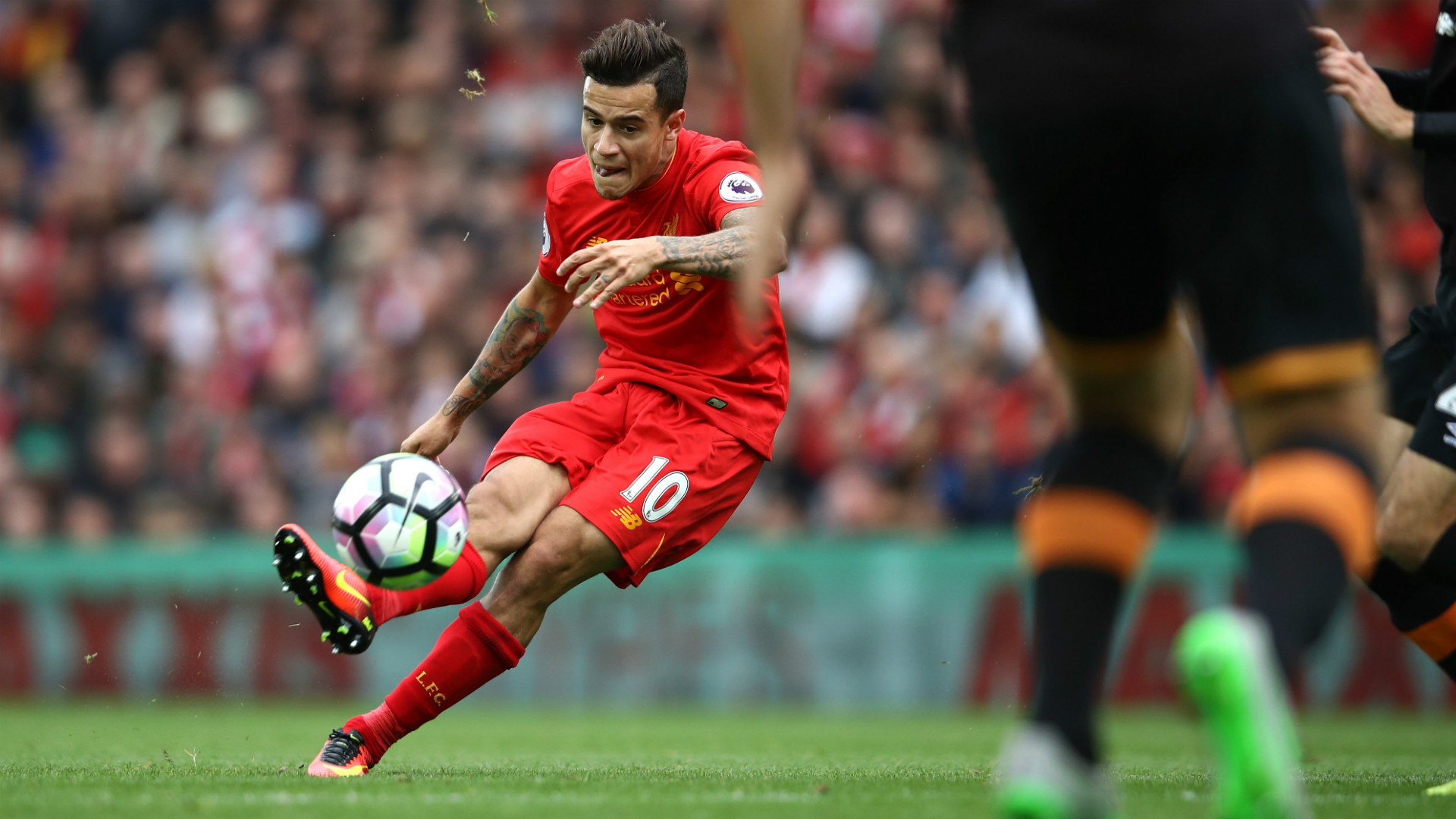 Coutinho Hd Wallpaper Free Download For Desktop Pc - Coutinho Liverpool Free Kick , HD Wallpaper & Backgrounds