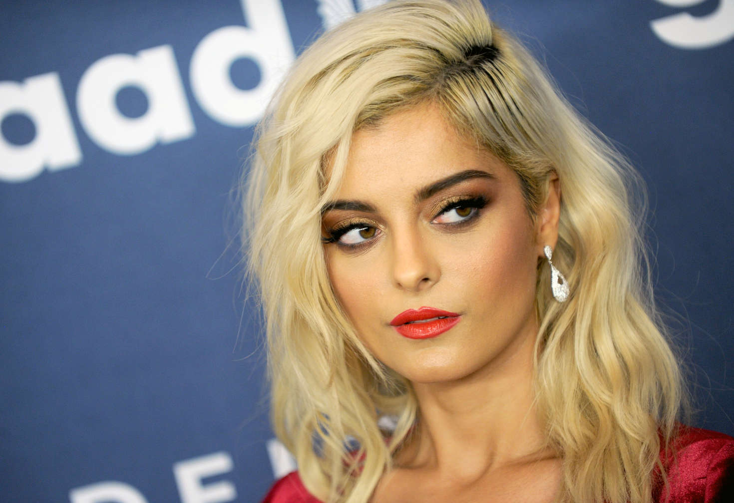 Wallpaper Bebe - Bebe Rexha , HD Wallpaper & Backgrounds