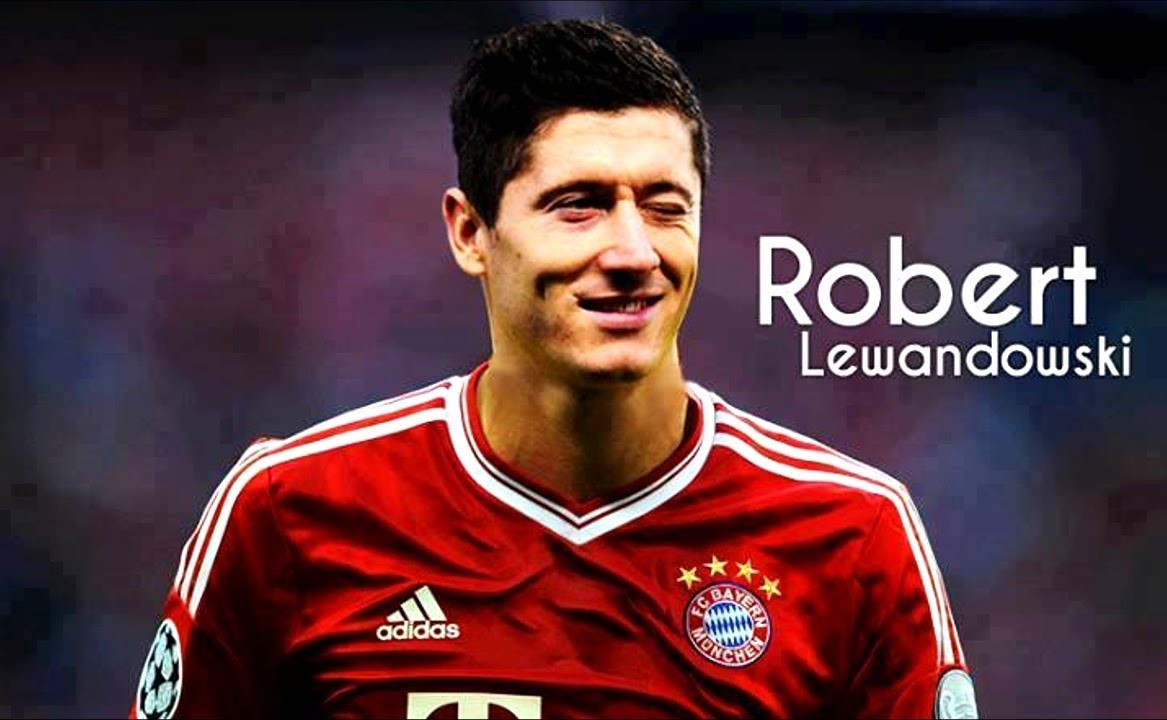 Robert Lewandowski Wallpaper - Bayern Munchen Robert Lewandowski , HD Wallpaper & Backgrounds