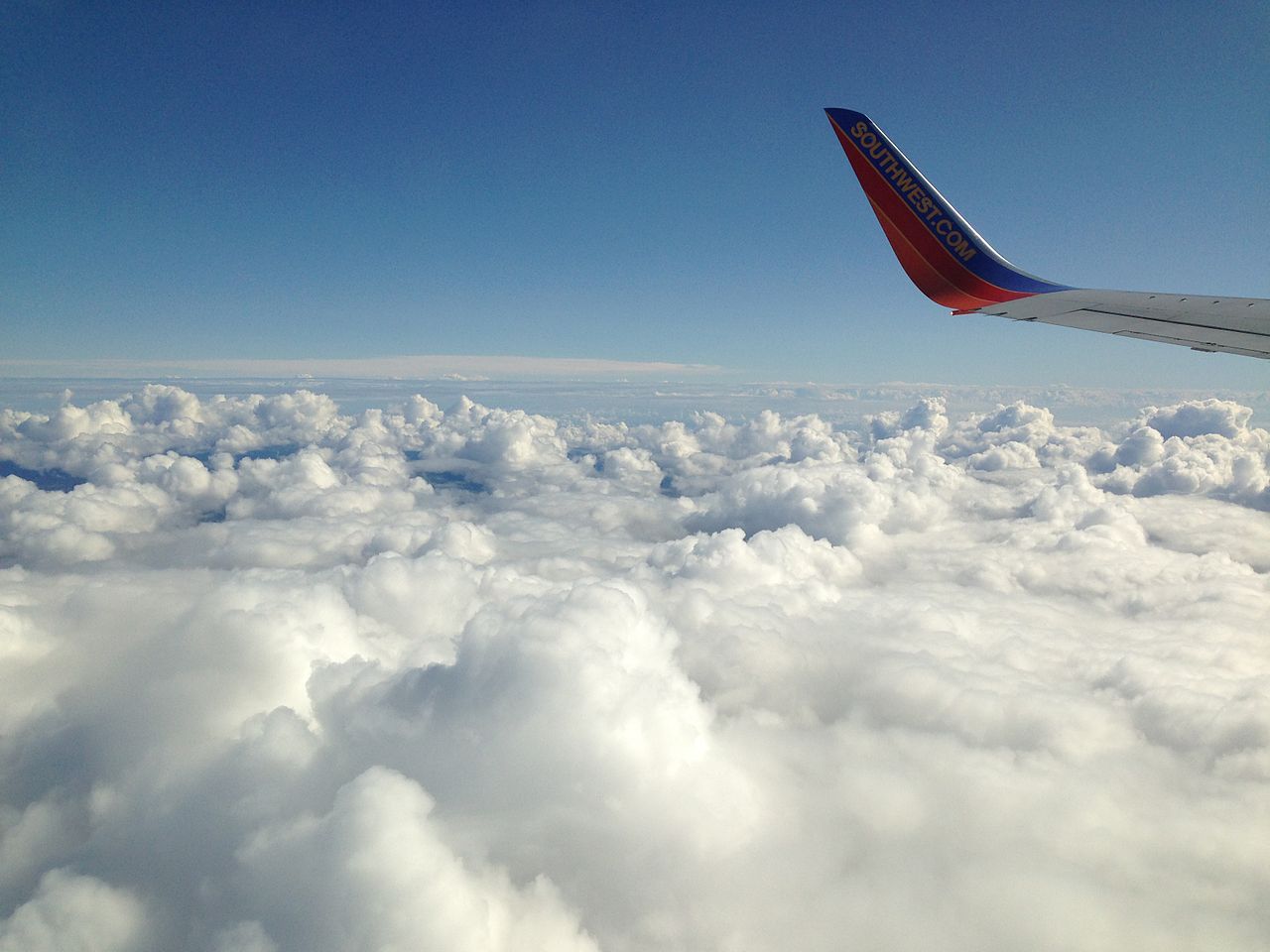 Airplane Window View - Hd Airplane Window View , HD Wallpaper & Backgrounds