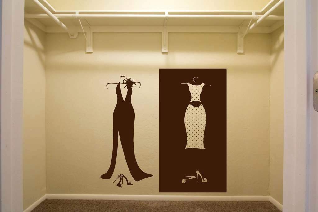 Dressing Room Wall Vinyl Decal Designs For Clothing - Empty Closet , HD Wallpaper & Backgrounds