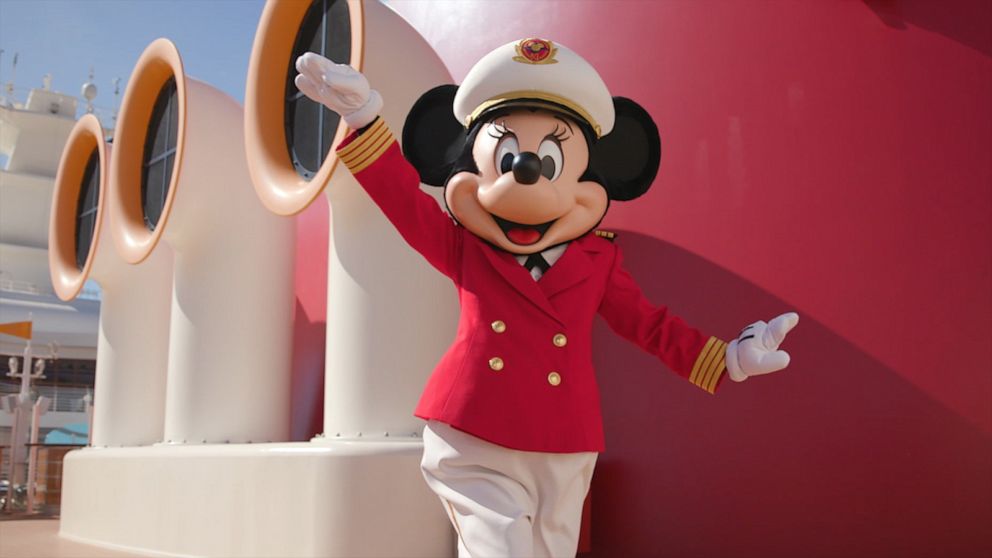 New Captain Minnie Mouse Is Wearing Pants, Inspiring - Captain Minnie Mouse Disney Cruise Line , HD Wallpaper & Backgrounds