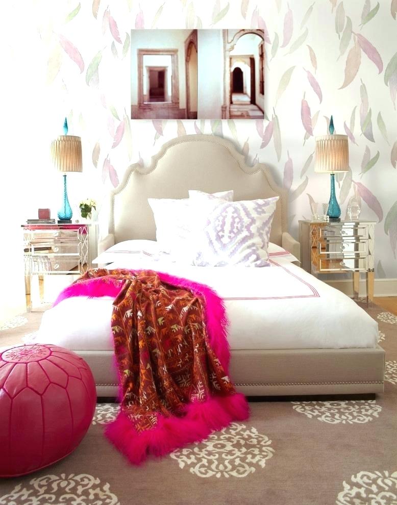 Cute Bedroom Wallpaper Teenage Girl Bedroom Wallpaper - Mirrored Nightstands In Bedroom , HD Wallpaper & Backgrounds