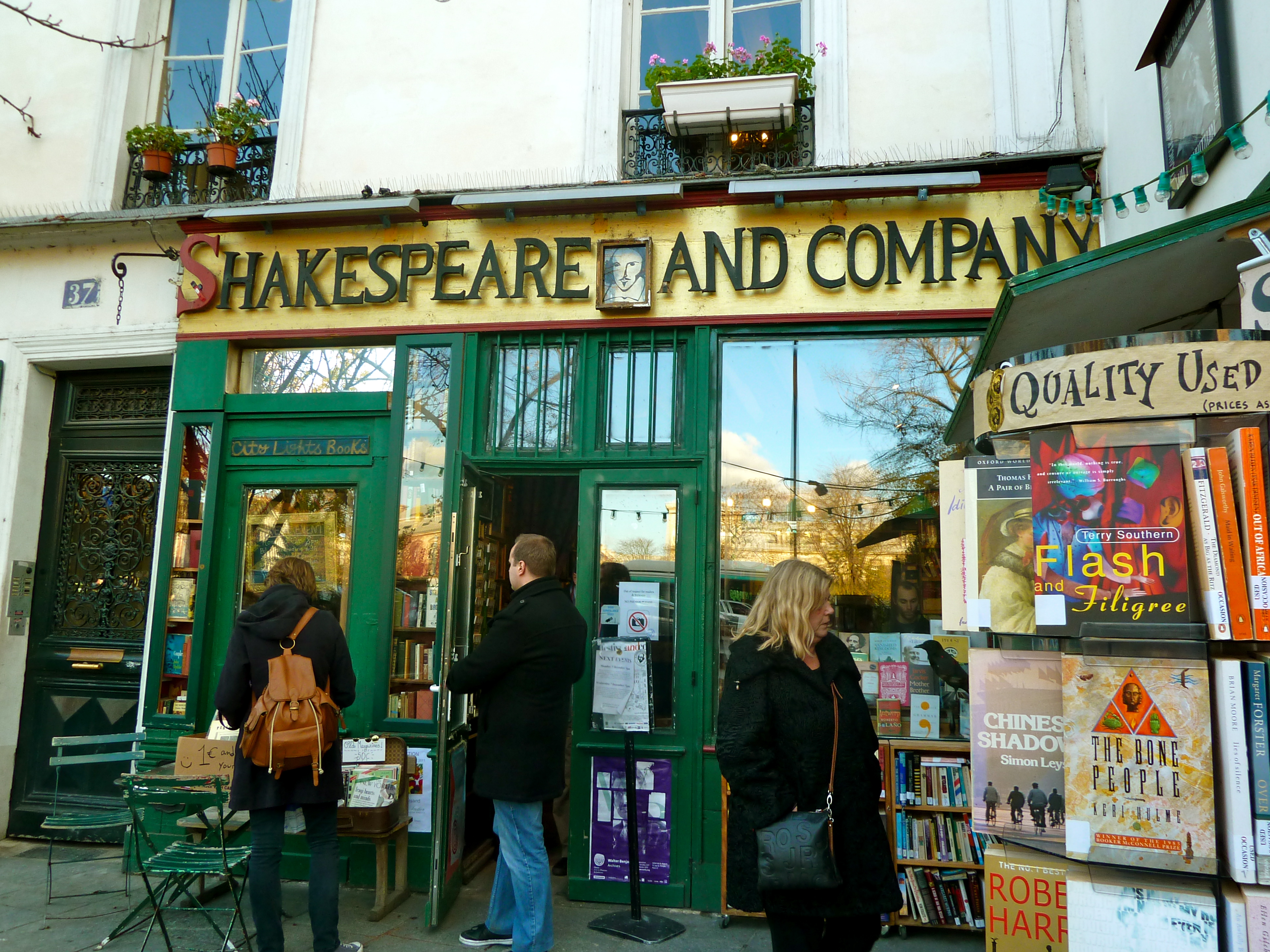 Shakespeare And Company , HD Wallpaper & Backgrounds