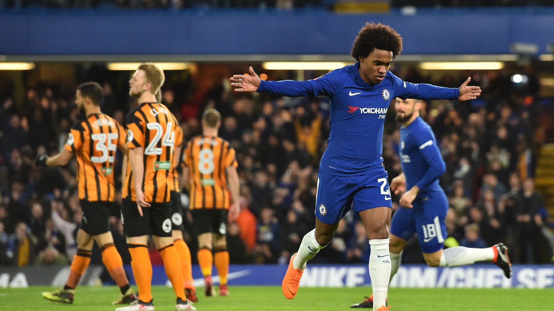 Willian Psyches Out Meyler Before Penalty - Willian Goal Vs Barcelona , HD Wallpaper & Backgrounds