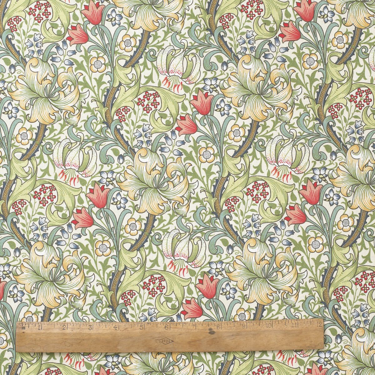 1 Metre Of Licensed William Morris Golden Lily 100% - William Morris Golden Lily Fabric , HD Wallpaper & Backgrounds