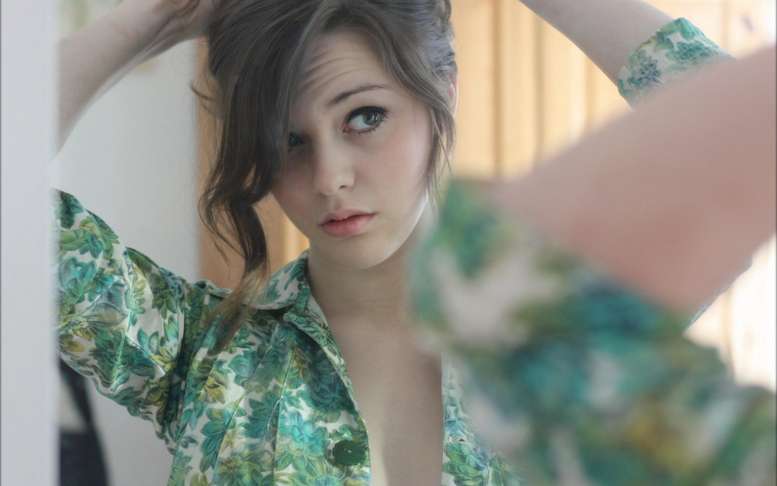 Natalia Dyer - Beautiful And Cute Girls , HD Wallpaper & Backgrounds