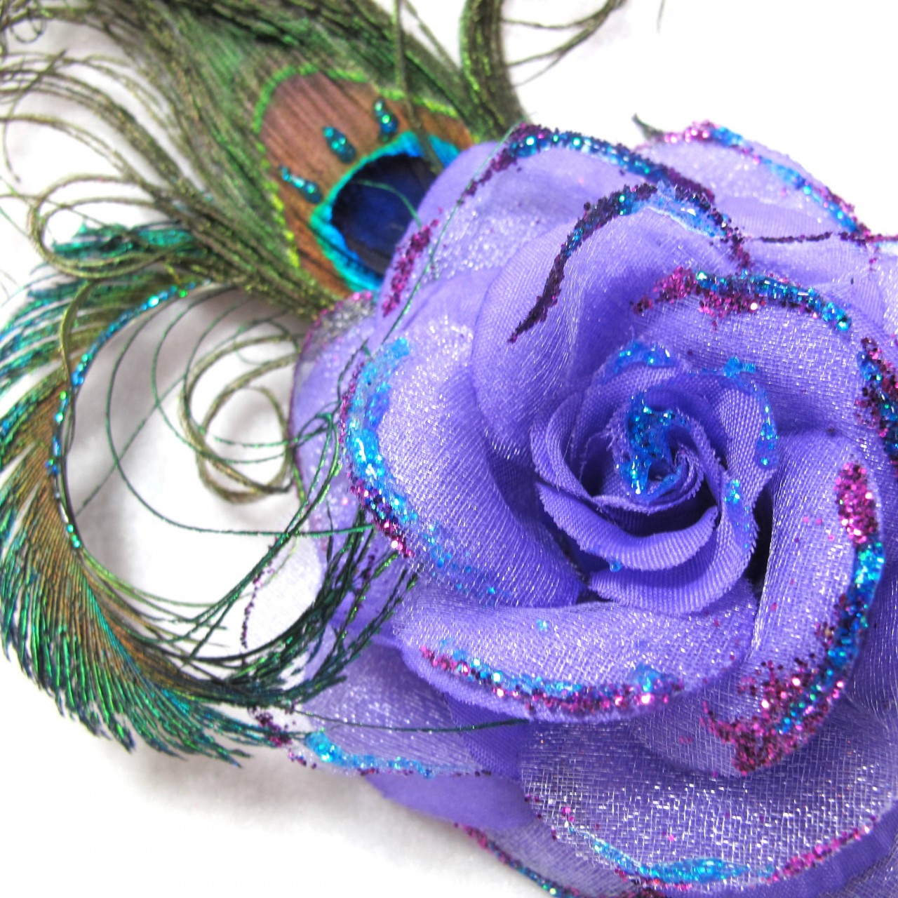 Purple Feather Wallpaper - Peacock Feather With Rose , HD Wallpaper & Backgrounds