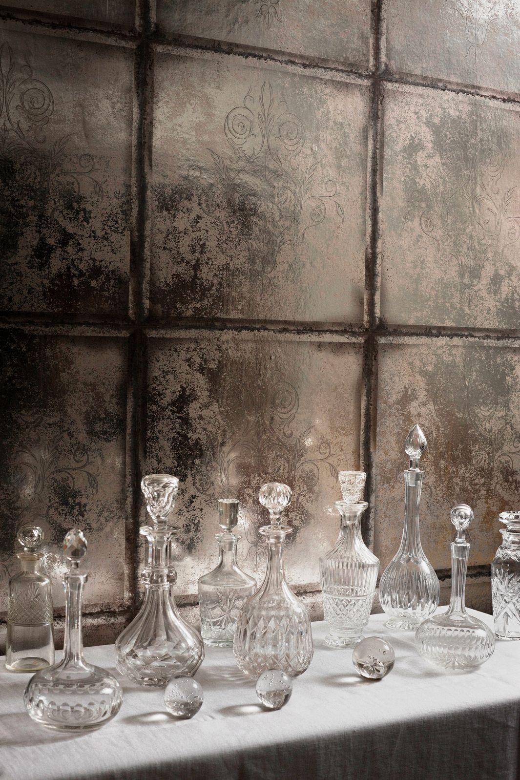 Wallpaper By Cole & Son, Which Emulates Antique Bevelled - Antique Mirror , HD Wallpaper & Backgrounds