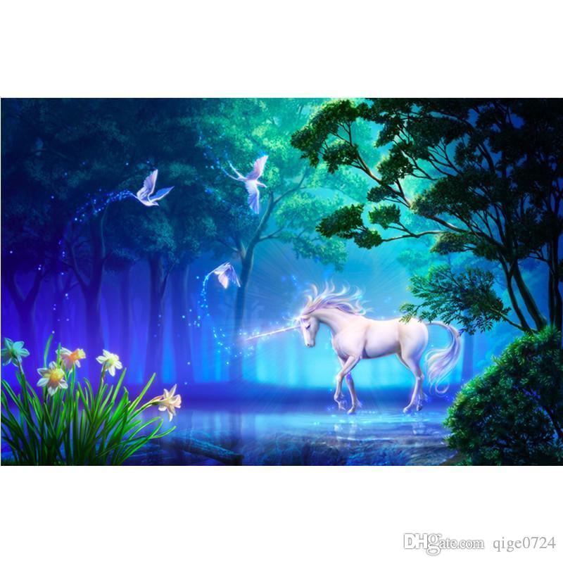 2019 5d Diy Full Square Diamond Painting Accessories - Unicorn In Magic Forest , HD Wallpaper & Backgrounds