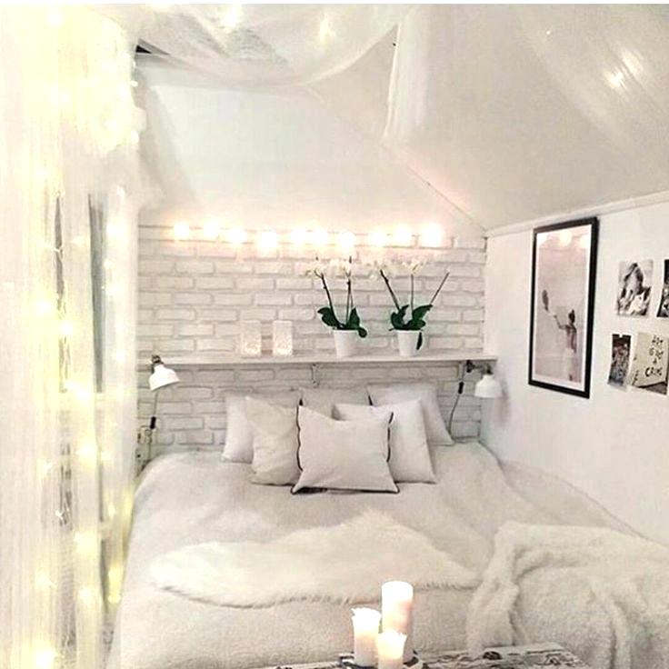Bedroom - Bedroom With Fairy Lights , HD Wallpaper & Backgrounds