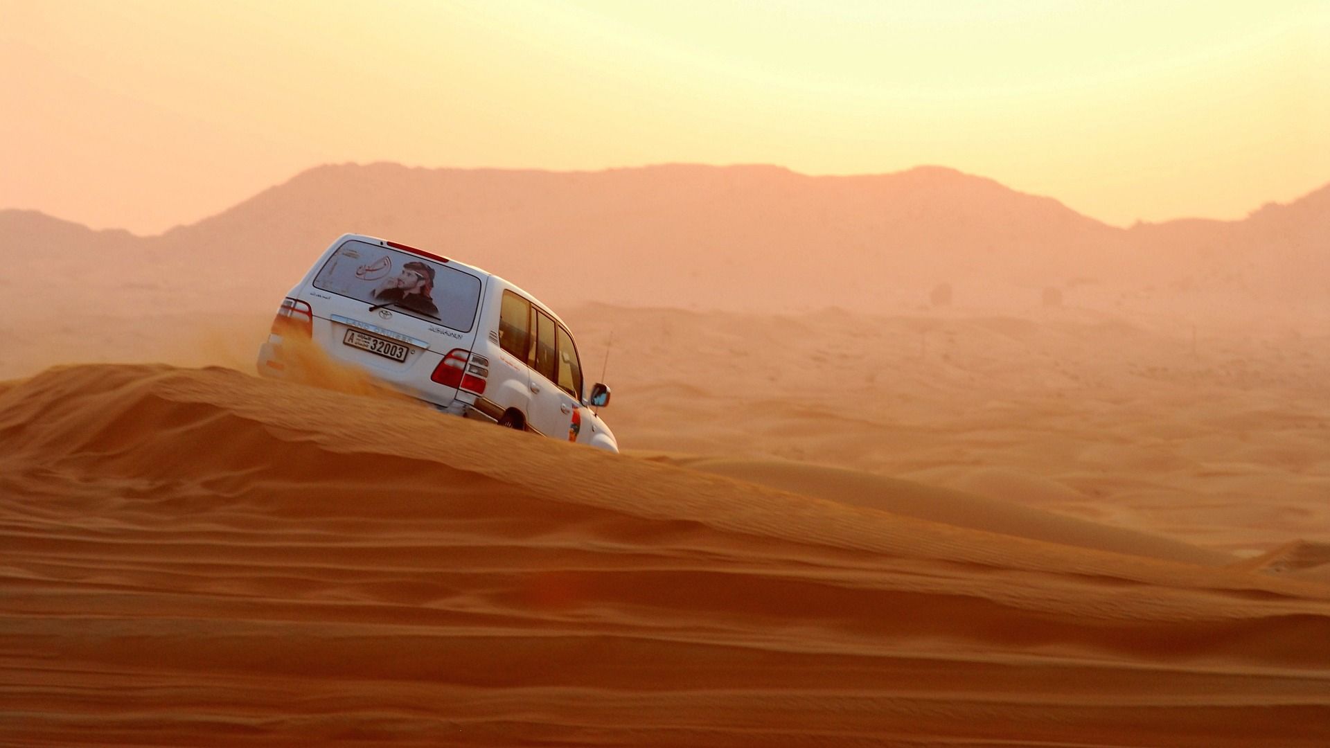 Dubai Desert Safari Hd 1080p Wallpaper - Desert Safari Dubai Hd , HD Wallpaper & Backgrounds