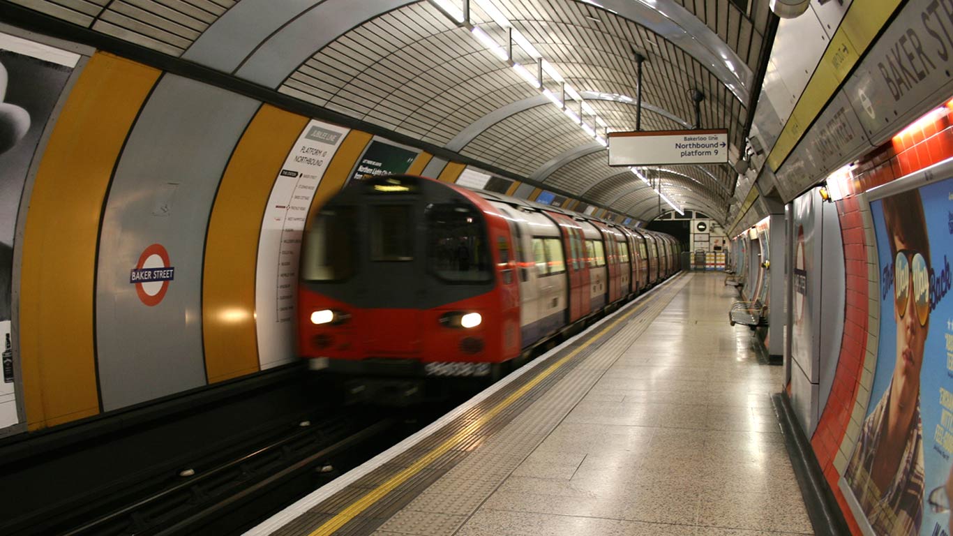 London Underground Wallpapers High Resolution , HD Wallpaper & Backgrounds