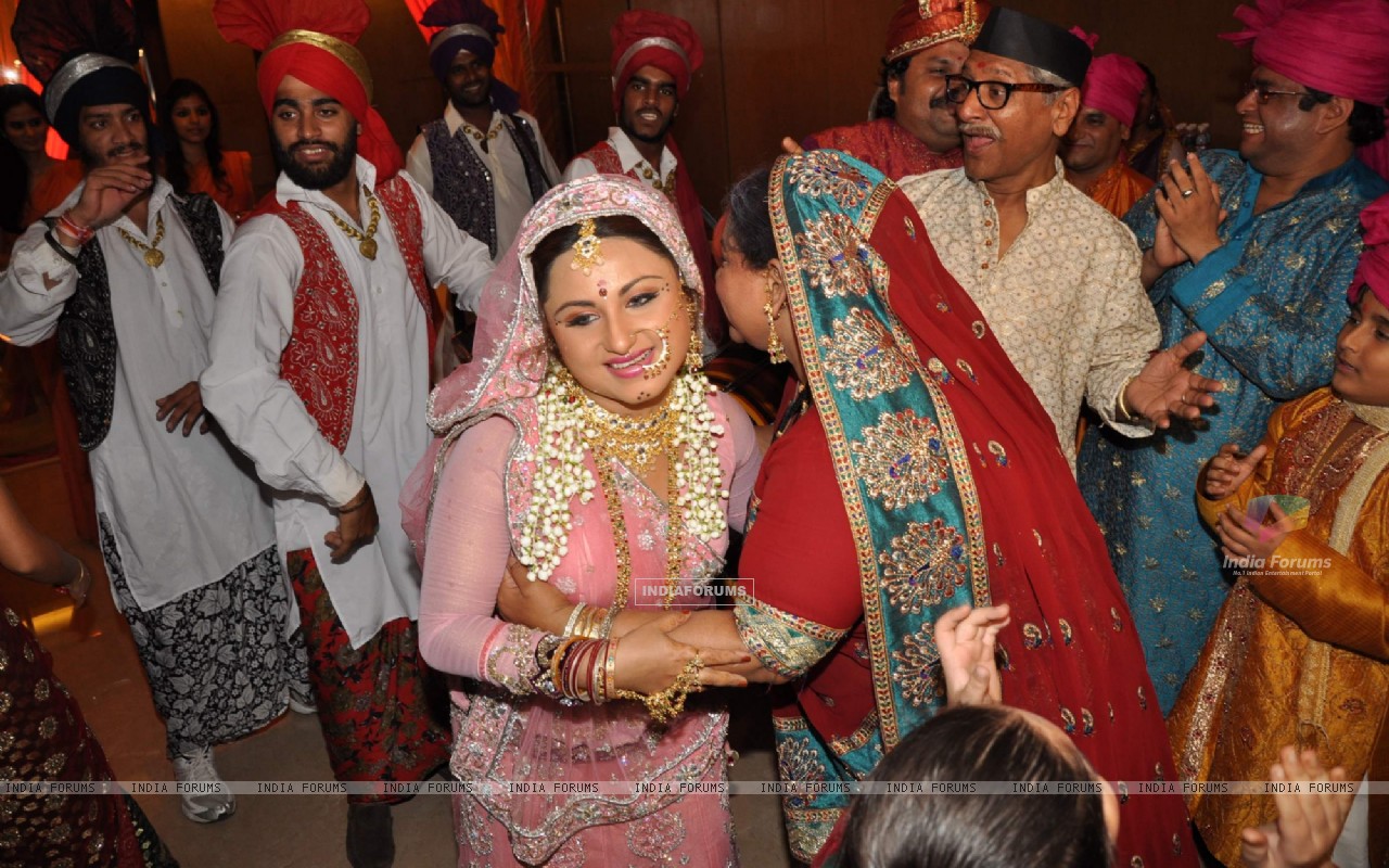Chidiya Ghar Success Bash At Westin Hotel, Mumbai - Marriage , HD Wallpaper & Backgrounds