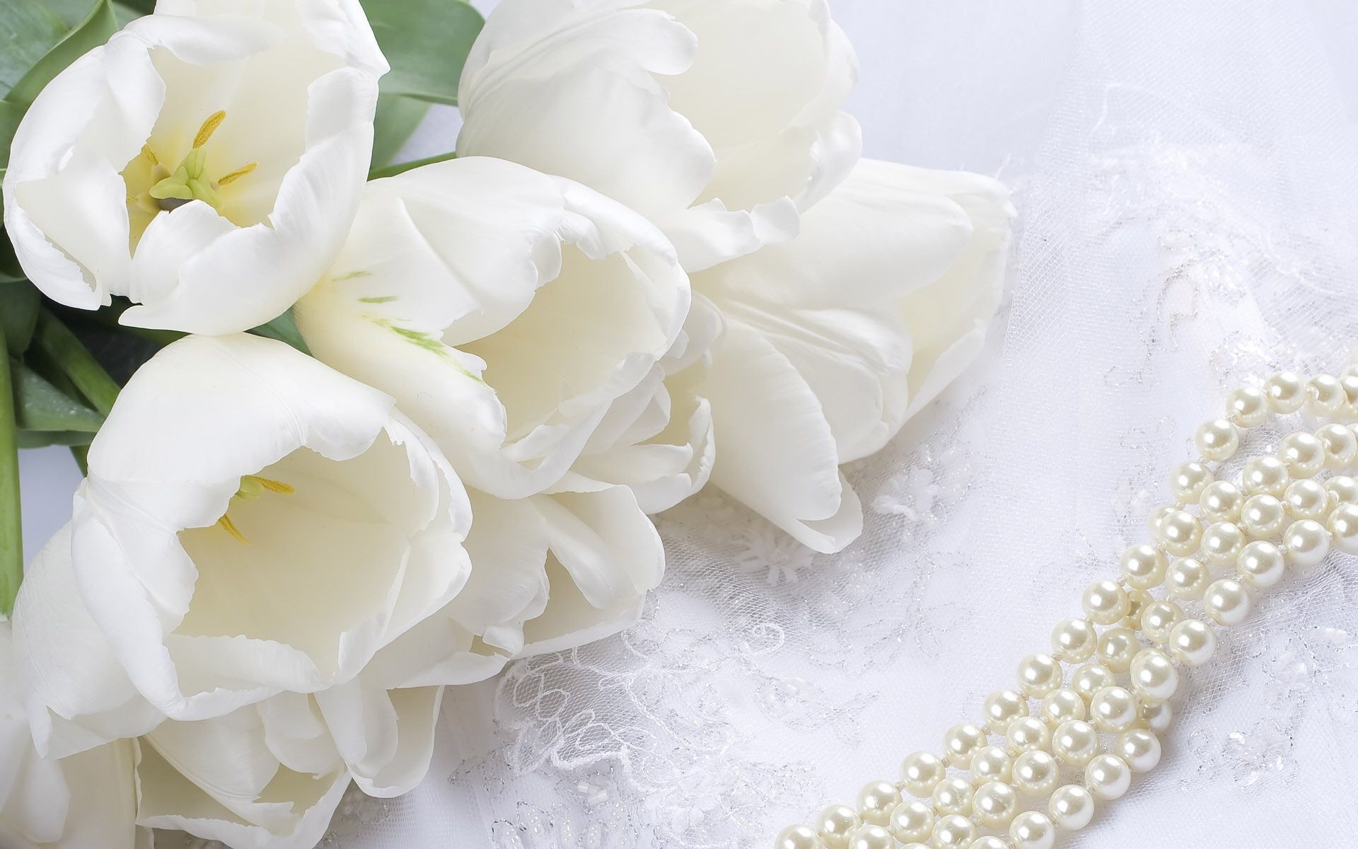 White Pearls And Lace (#2040512) - HD Wallpaper & Backgrounds Download